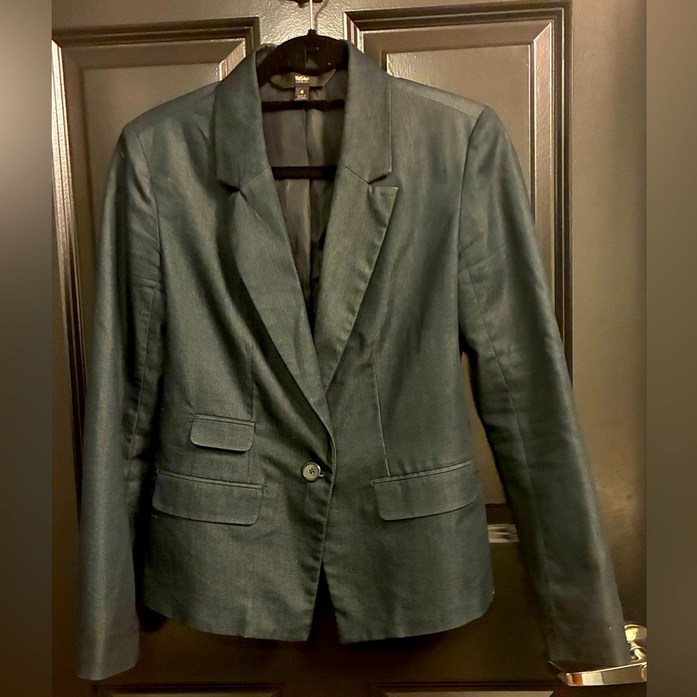Gently Worn. Women's Navy Denim  Blazer. Size 4